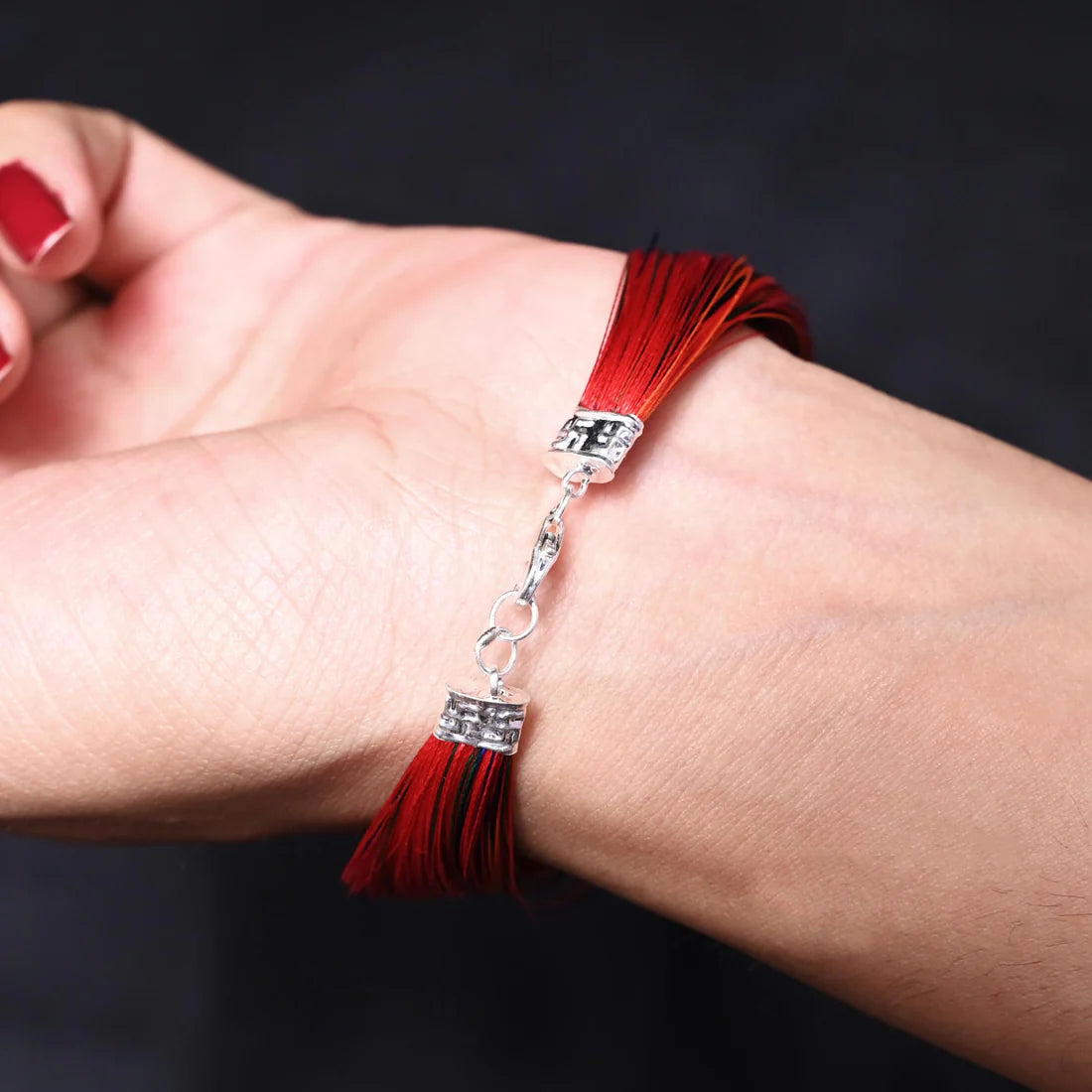 πΈ Reshami Dhaaga Bracelet